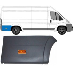 Zadná bočná lišta so svetlom pre Citroen Jumper 2006-2018 / Pravá / Sada 10682
