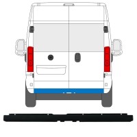 Zadný nárazník s otvorom pre ťažné zariadenie pre Opel Movano 2021- 16167