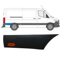 Bočná lišta zadného blatníka za kolesom s lampou pre Mercedes Sprinter 2018- / Pravá / Sada 16646