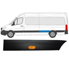 Bočná lišta zadného blatníka so svetlom pre Mercedes Sprinter 2006-2018 / Ľavý / Sada 9057