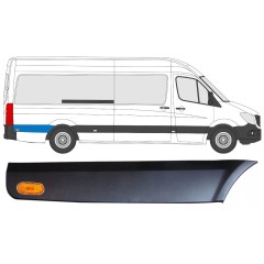 Bočná lišta zadného blatníka za kolesom s lampou pre Mercedes Sprinter 2006-2018 / Pravá / Sada 9058