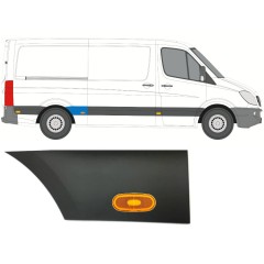 Bočná lišta zadného blatníka so svetlom pre Mercedes Sprinter 2006-2018 / Pravá / Sada 10017